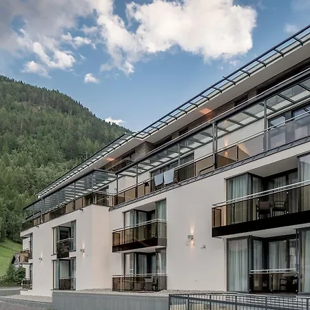 Hotel apartamentowy The Deluxe By Regina